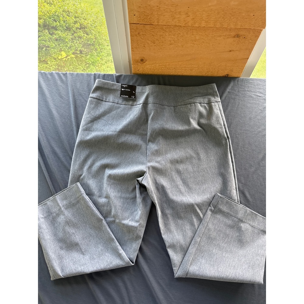 Alfani Women Tummy Control Capri Pants Light Grey Heather Size 12 100035306MS - Picture 2 of 6
